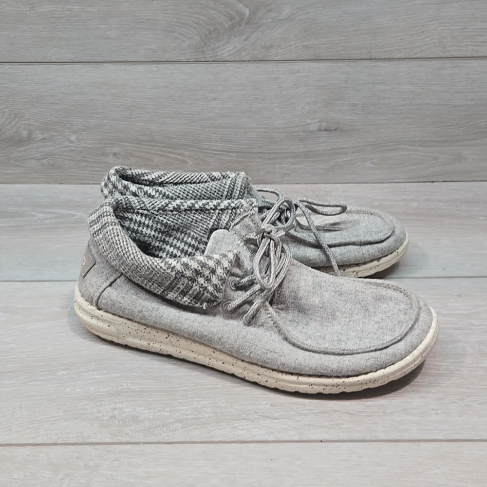 Hey Dude Womens Britt Grey High Top Sneakers shoes sz 8
